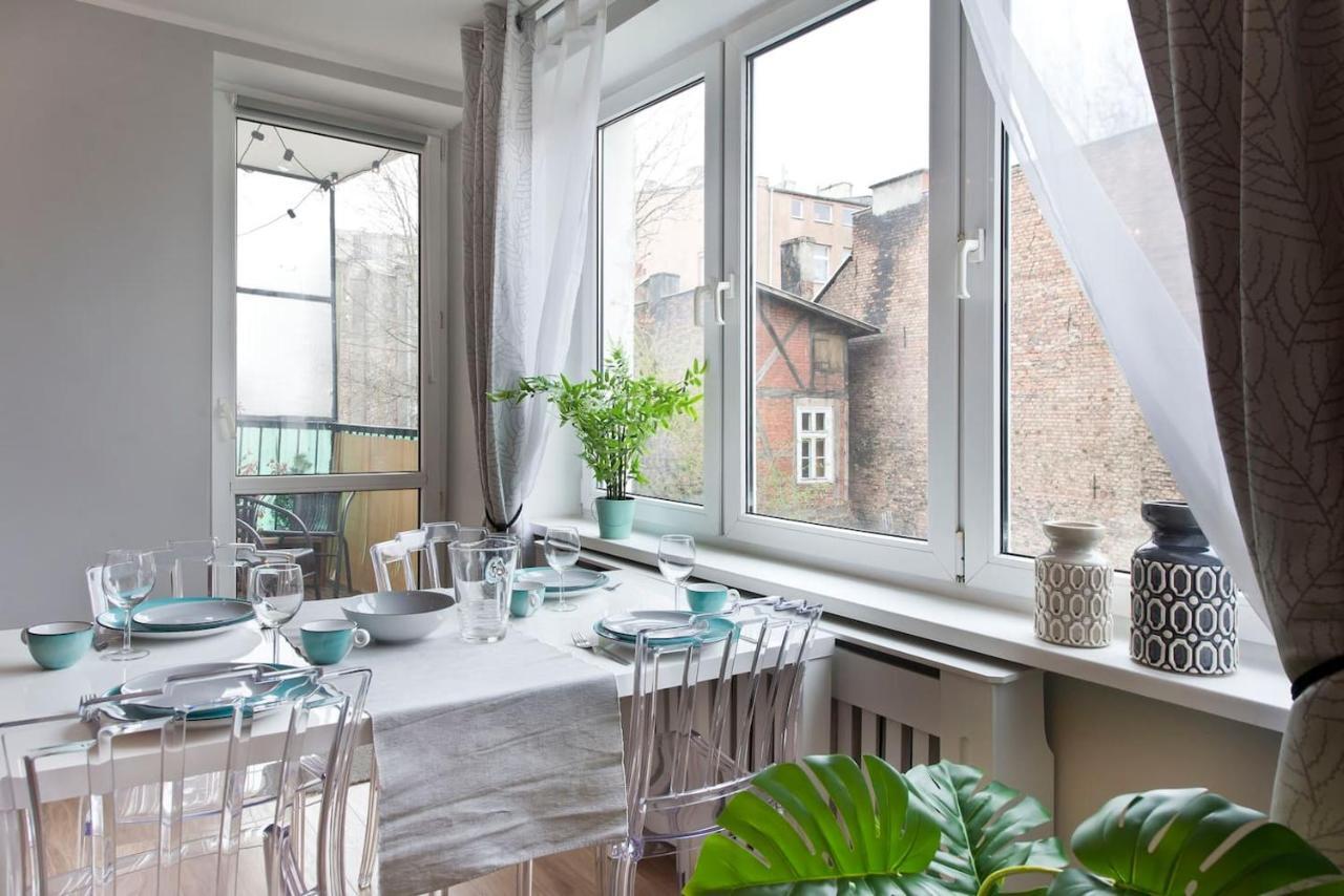 Stay Hip In Vibrant Centrally Located Apartment In Old Town Gdansk Exterior foto