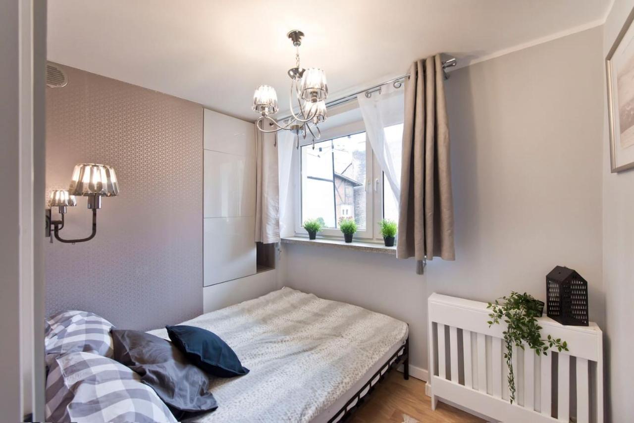 Stay Hip In Vibrant Centrally Located Apartment In Old Town Gdansk Exterior foto