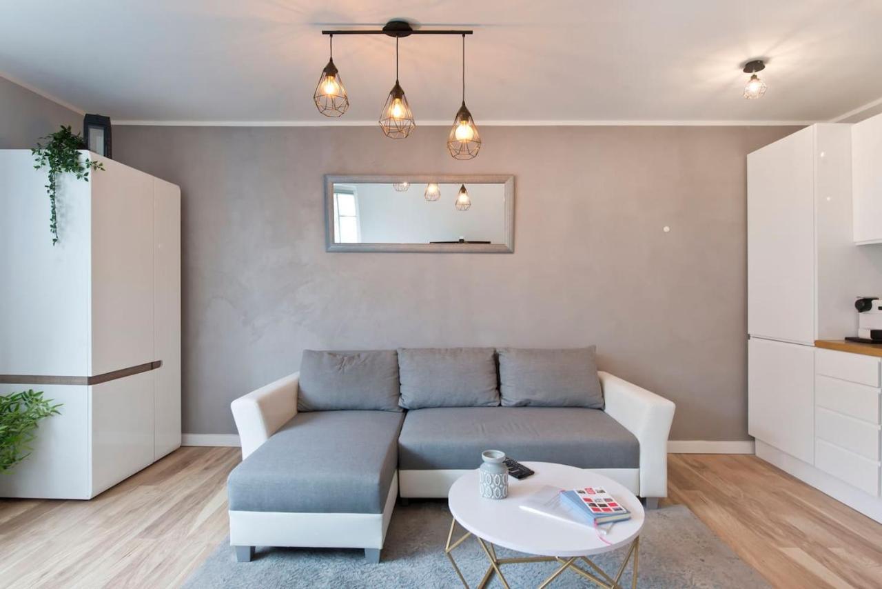 Stay Hip In Vibrant Centrally Located Apartment In Old Town Gdansk Exterior foto